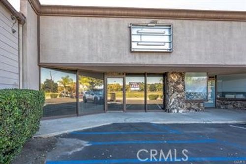 24609 Arch St, Newhall, CA, 91321-1111 | Card Image