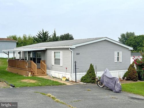 110 Clearfield Ct E, LANCASTER, PA, 17603-2111 | Card Image