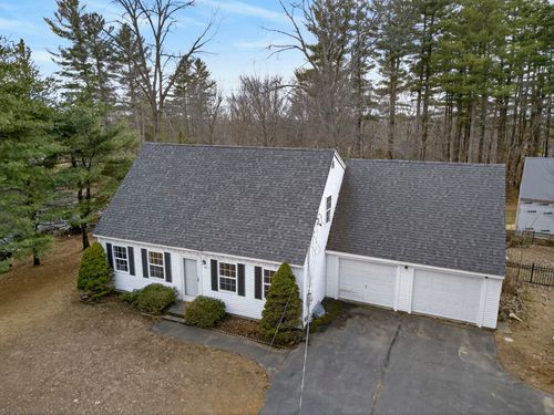 209 Dover Point Road, Dover, NH, 03820 | Card Image
