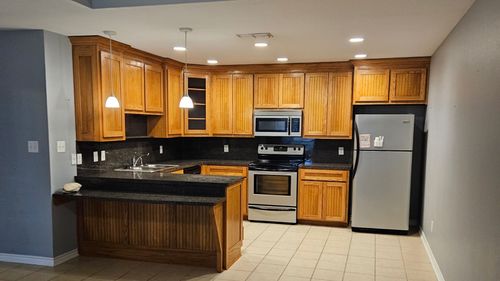 1130 E Ohio St, Van, TX, 75790-3370 | Card Image