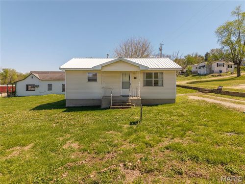 102 Lutes St, Marble Hill, MO, 63764-8293 | Card Image