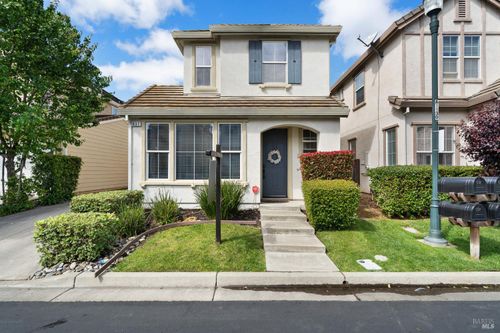 637 Peridot Place, Fairfield, CA, 94534 | Card Image