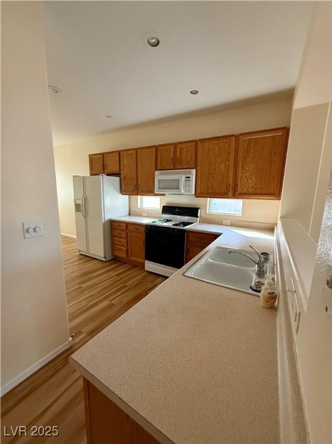534 Carmel Mesa Dr, House other with 2 bedrooms, 2 bathrooms and null parking in Henderson NV | Image 5