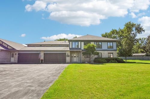 2545 Harbor Dr, Joliet, IL, 60431-1075 | Card Image