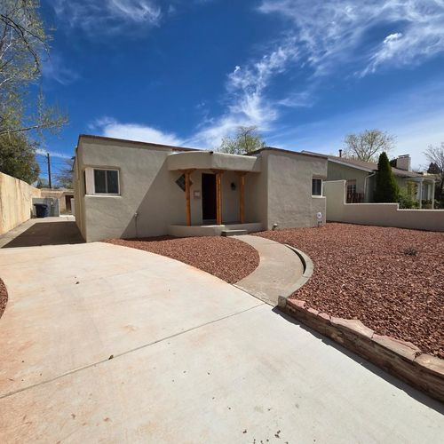 214 Wellesley Dr Se, Albuquerque, NM, 87106-1420 | Card Image