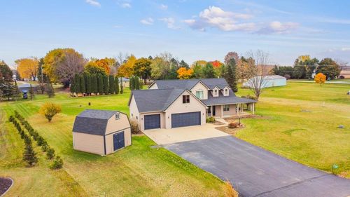 8120 Challenger Drive, Clayton, WI, 54956 | Card Image
