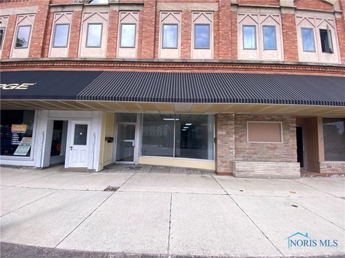 110 S Main St, Findlay, OH, 45840-3424 | Card Image