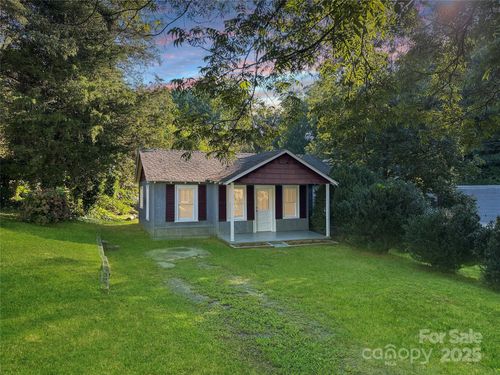 41 Miller Ave, Marion, NC, 28752-4086 | Card Image