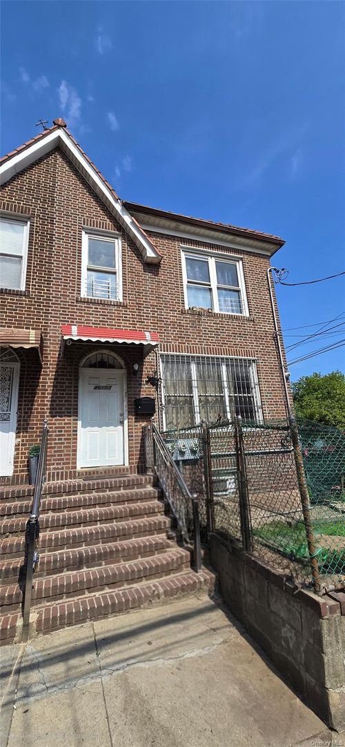 4607 79th St, Flushing, NY, 11373-3535 | Card Image