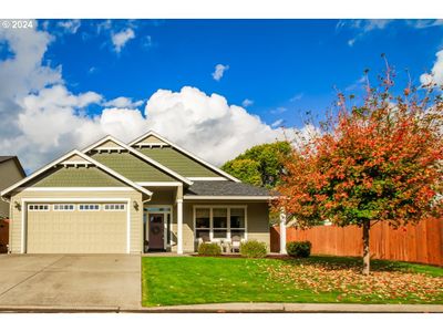 14020 Ne 36 Th Cir, House other with 3 bedrooms, 2 bathrooms and 2 parking in Vancouver WA | Image 1