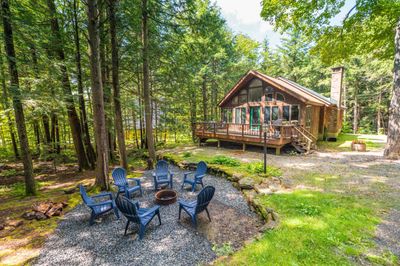 1 Darrah Loop, House other with 4 bedrooms, 2 bathrooms and null parking in Wilmington VT | Image 1