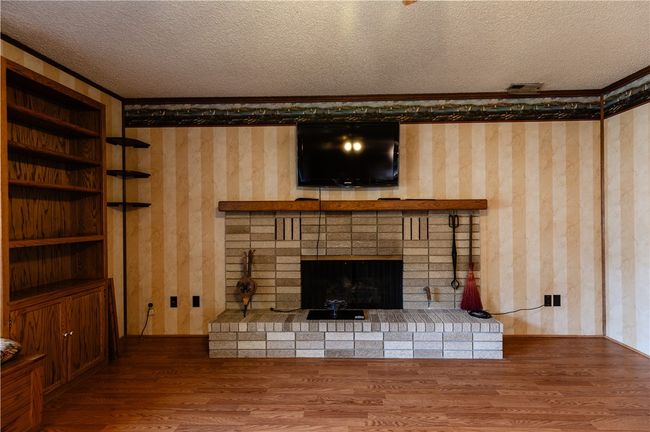 Wood burning fireplace with gas starter | Image 12