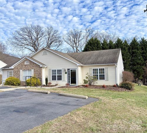 apt-a-102 Kerlee St, Black Mountain, NC, 28711-3671 | Card Image