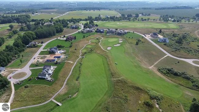 7865 Turnberry Cir, House other with 5 bedrooms, 4 bathrooms and null parking in Williamsburg MI | Image 23