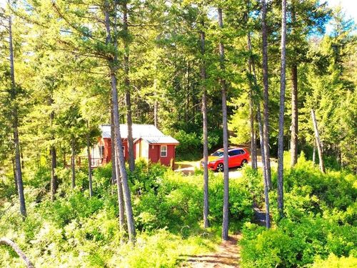 3904 E Pine Bay Way, Loon Lake, WA, 99148-6001 | Card Image