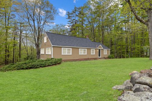 663 Forest Rd, Greenfield, NH, 03047-4520 | Card Image