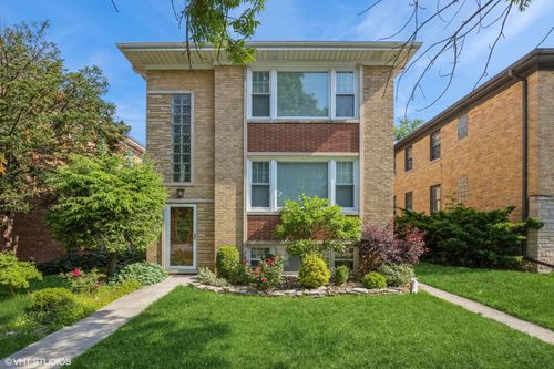 2-96 Forest Ave, Riverside, IL, 60546-2554 | Card Image