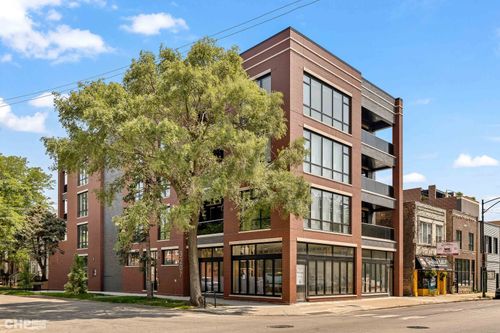 403-3204 N Lawndale Ave, Chicago, IL, 60618-5324 | Card Image