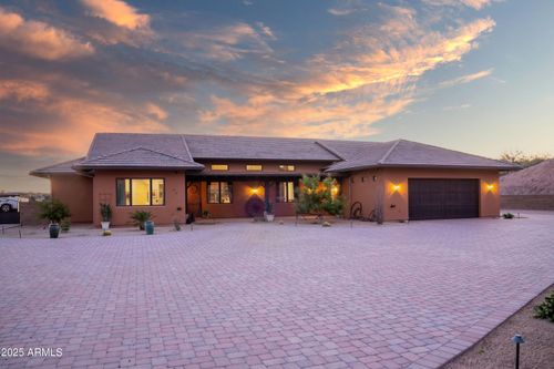 837 W Bralliar Rd, Wickenburg, AZ, 85390 | Card Image