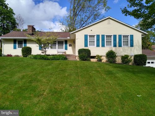 310 Crest Dr, Clarks Green, PA, 18411-2602 | Card Image