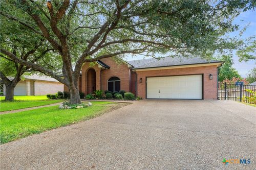6211 Turtle Creek Trl, Temple, TX, 76502-7907 | Card Image
