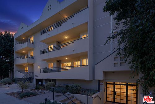 203-5050 Coldwater Canyon Ave, Sherman Oaks, CA, 91423-1698 | Card Image