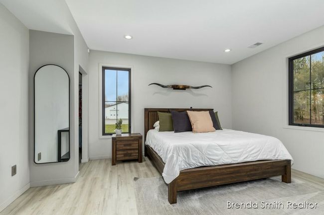 Primary Bedroom | Image 14