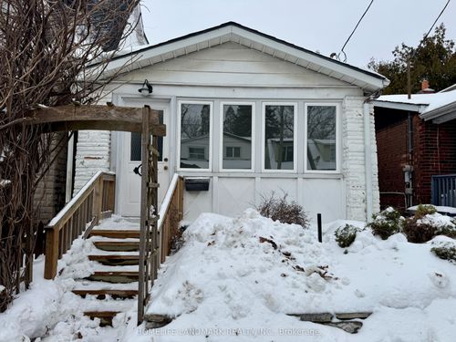 1138 Woodbine Ave, East York, ON, M4C4C8 | Card Image