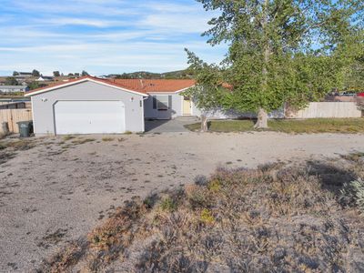 390 Oakshire Drive, House other with 6 bedrooms, 3 bathrooms and null parking in Spring Creek NV | Image 2