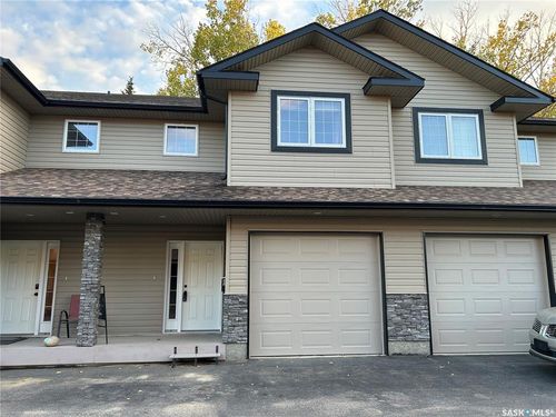 d2-33 Wood Lily Drive, Moose Jaw, SK, S6J1B4 | Card Image