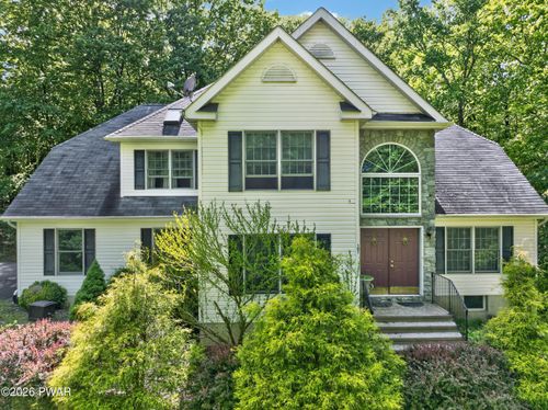 101 Water Forest Court, Dingmans Ferry, PA, 18328 | Card Image