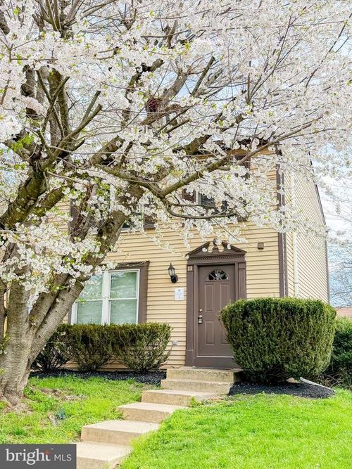 11 Strand Ct, OWINGS MILLS, MD, 21117-4443 | Card Image