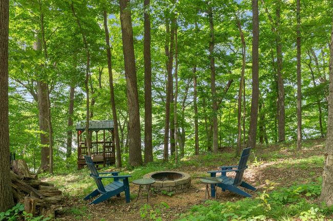 701 Runaway Dr, House other with 3 bedrooms, 2 bathrooms and null parking in Fountain Run KY | Image 39