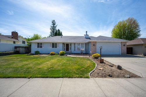 4637 W Shawnee Ave, Spokane, WA, 99208-8638 | Card Image