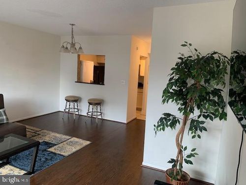 309n-5505 Seminary Rd, FALLS CHURCH, VA, 22041-3572 | Card Image