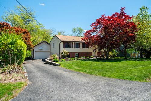 138 Fairmont Rd, Mahopac, NY, 10541-3634 | Card Image