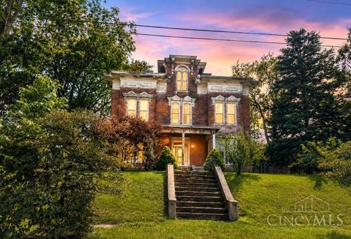 325 Cherry St, Washington Court House, OH, 43160-2219 | Card Image