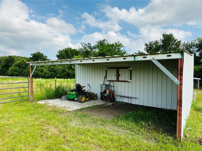 1660 Red Rd, House other with 3 bedrooms, 2 bathrooms and null parking in Howe TX | Image 32