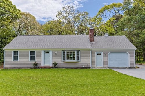 11 Little Marsh Ln, Harwich, MA, 02645-3302 | Card Image