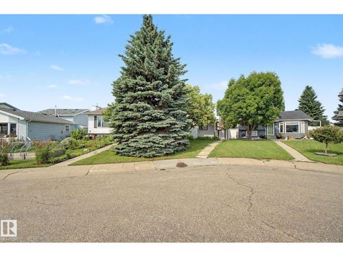 30 Matthew Rd, Spruce Grove, AB, T7X2R2 | Card Image