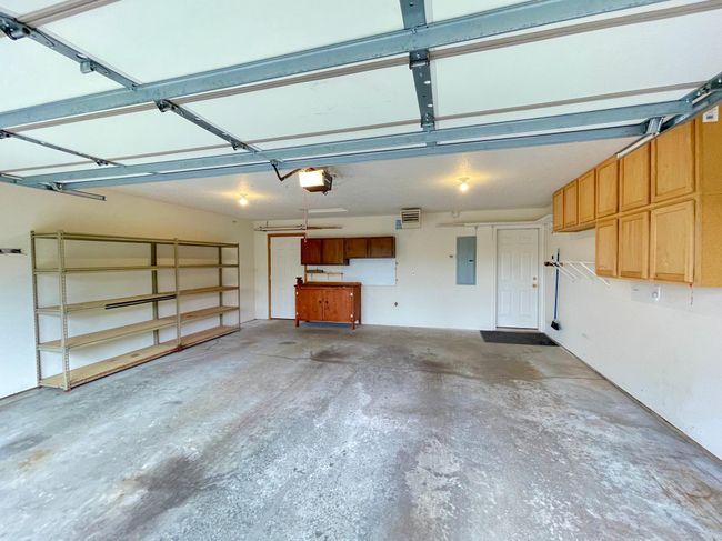 Garage Interior.jpeg | Image 34