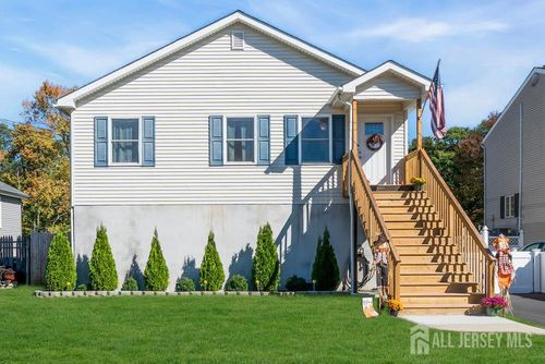 35 Willow St, Port Monmouth, NJ, 07758-1457 | Card Image