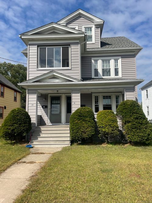 18 Fennbrook Rd, West Hartford, CT, 06119-2204 | Card Image