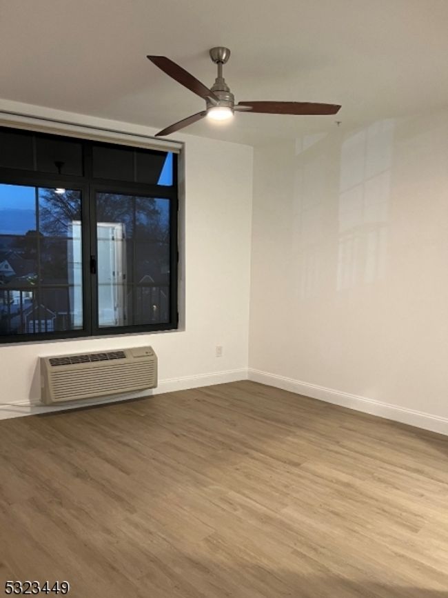 302 - 1026 Stuyvesant Ave, Home with 1 bedrooms, 2 bathrooms and null parking in Union NJ | Image 4