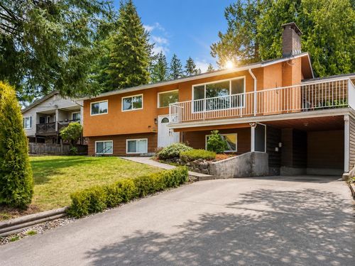 443 Mundy St, Coquitlam, BC, V3K5N2 | Card Image