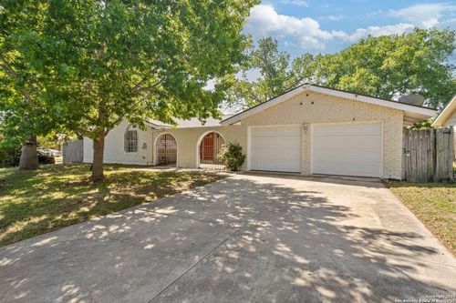 6826 Horwich, San Antonio, TX, 78239-2921 | Card Image