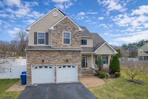 408 Old Georges Rd, North Brunswick, NJ, 08902-4814 | Card Image