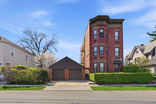 35 S Devoe Ave, Yonkers, NY, 10705-4793 | Card Image