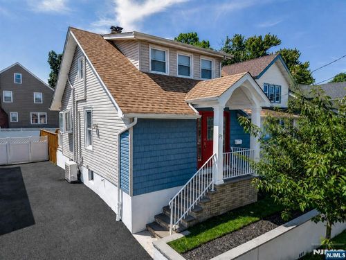 91 Tiona Ave, Belleville, NJ, 07109-2245 | Card Image