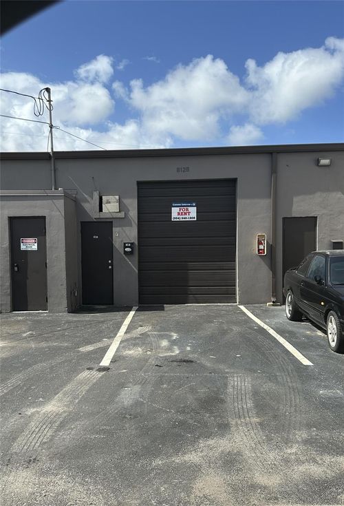 822-822 Nw 45th St, Oakland Park, FL, 33309-3947 | Card Image